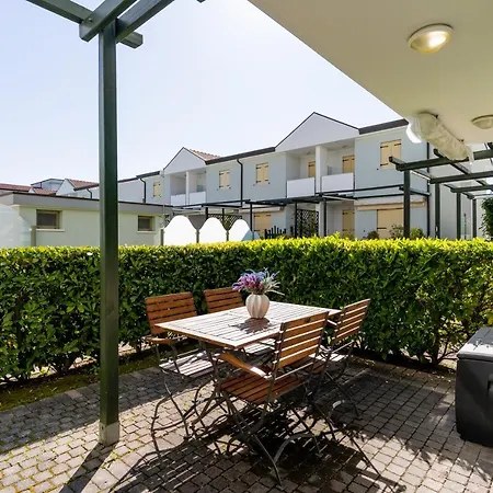 Apartmán Altanea Residences Con Piscina *